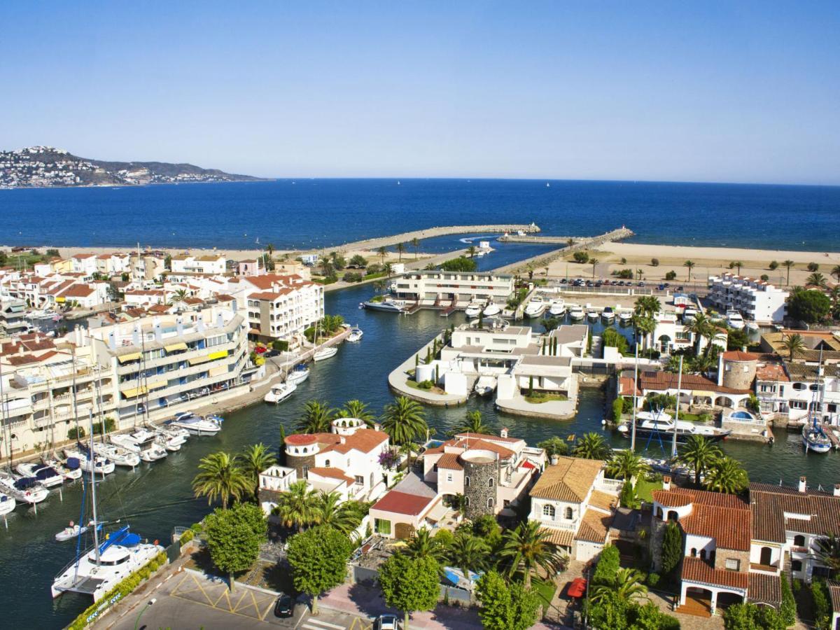 Apartment Del Port-1 By Interhome Empuriabrava Eksteriør billede