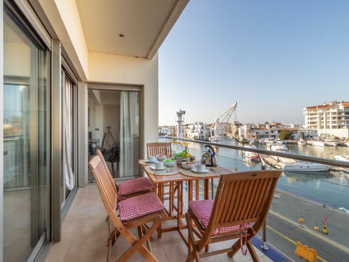 Apartment Del Port-1 By Interhome Empuriabrava Eksteriør billede