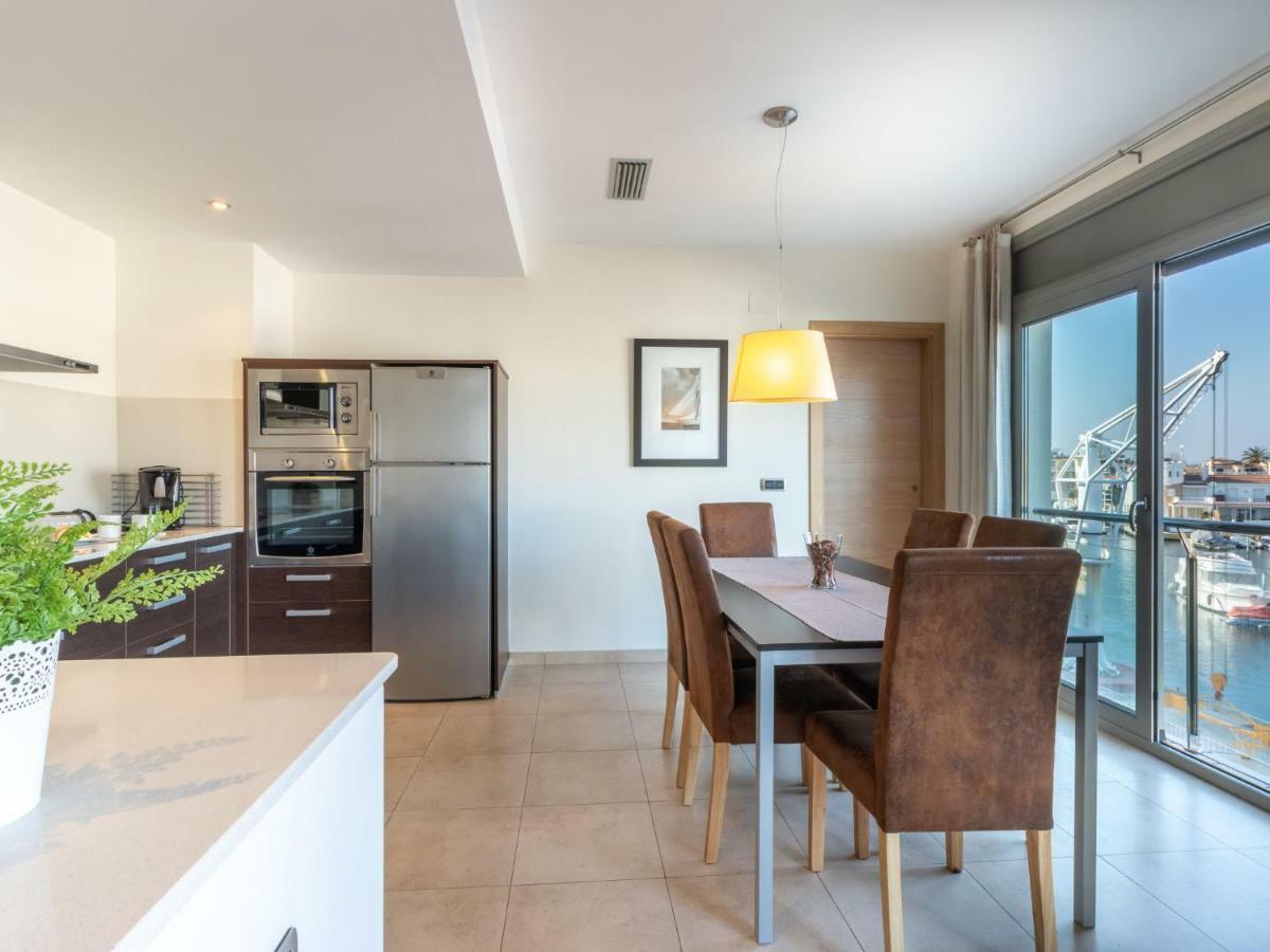 Apartment Del Port-1 By Interhome Empuriabrava Eksteriør billede