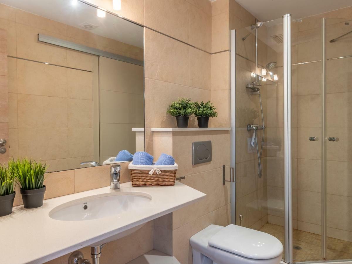 Apartment Del Port-1 By Interhome Empuriabrava Eksteriør billede